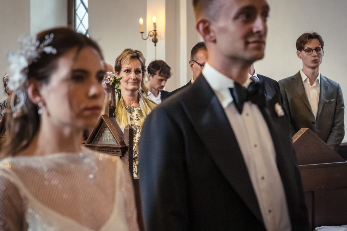 Br&ouml;llop p&aring; Bosj&ouml;kloster av br&ouml;llopsfotograf Lund