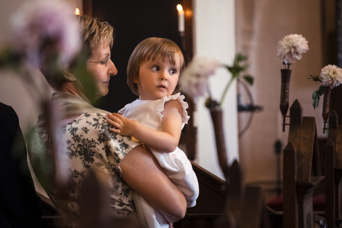 Br&ouml;llop p&aring; Bosj&ouml;kloster av br&ouml;llopsfotograf Lund