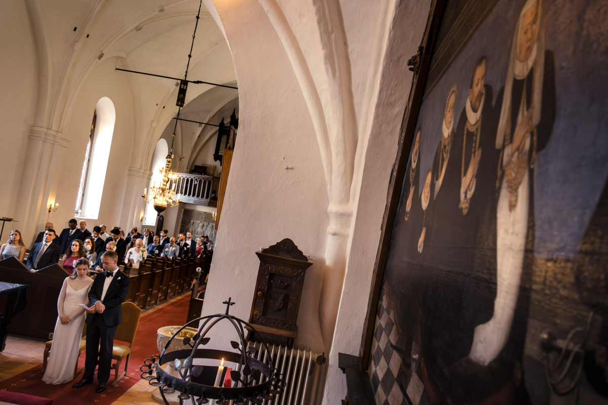Br&ouml;llop p&aring; Bosj&ouml;kloster av br&ouml;llopsfotograf Lund