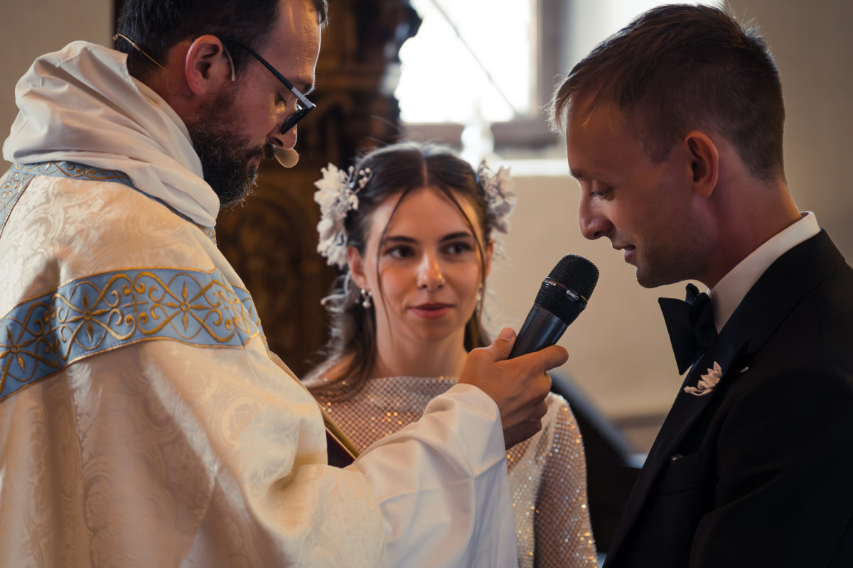 Br&ouml;llop p&aring; Bosj&ouml;kloster av br&ouml;llopsfotograf Lund
