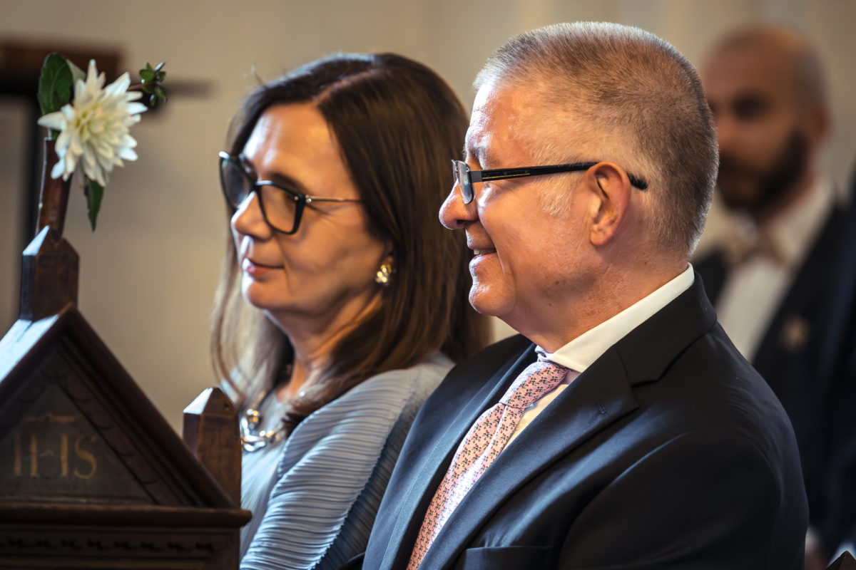 Br&ouml;llop p&aring; Bosj&ouml;kloster av br&ouml;llopsfotograf Lund