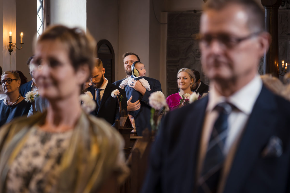 Br&ouml;llop p&aring; Bosj&ouml;kloster av br&ouml;llopsfotograf Lund