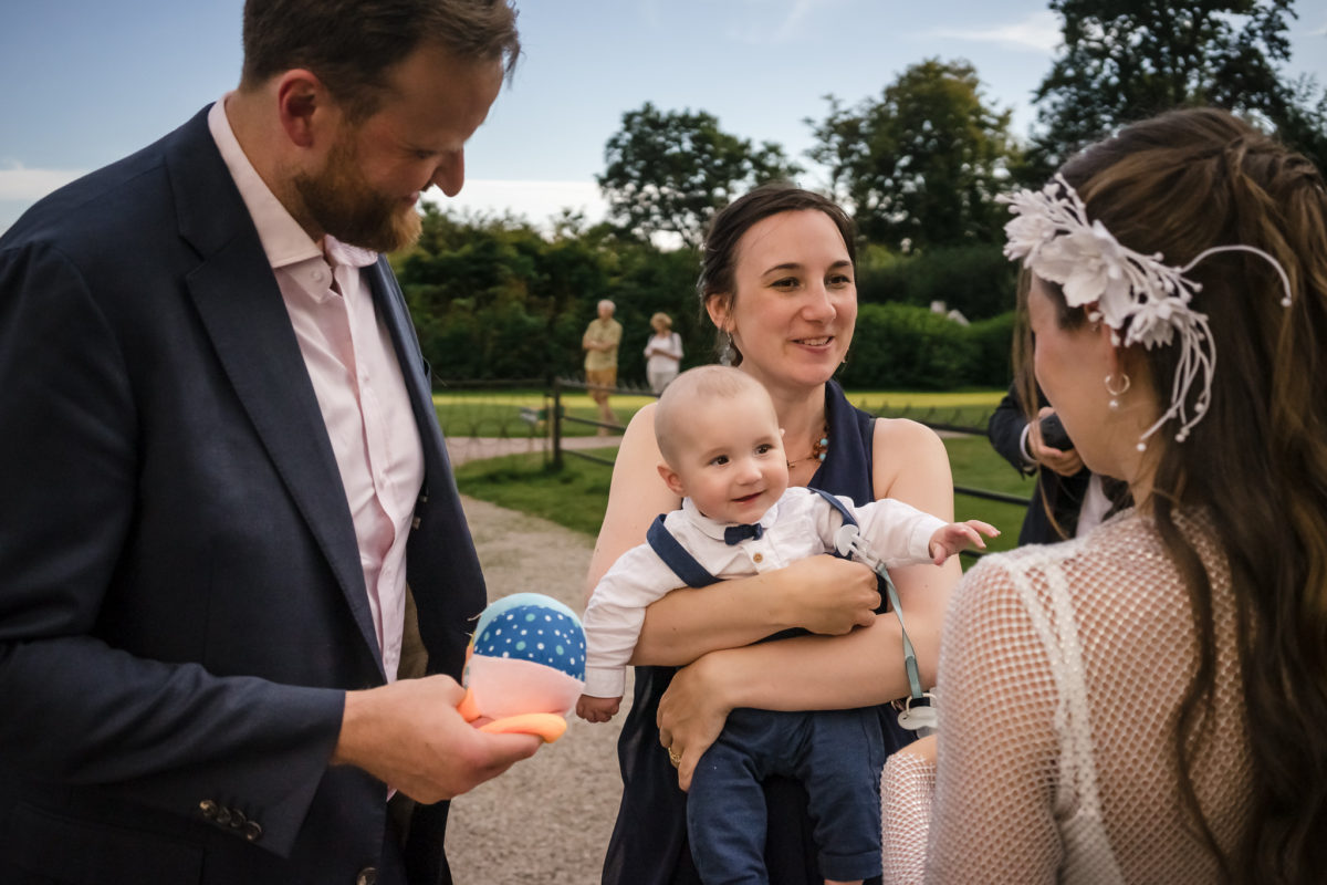 Br&ouml;llop p&aring; Bosj&ouml;kloster av br&ouml;llopsfotograf Lund